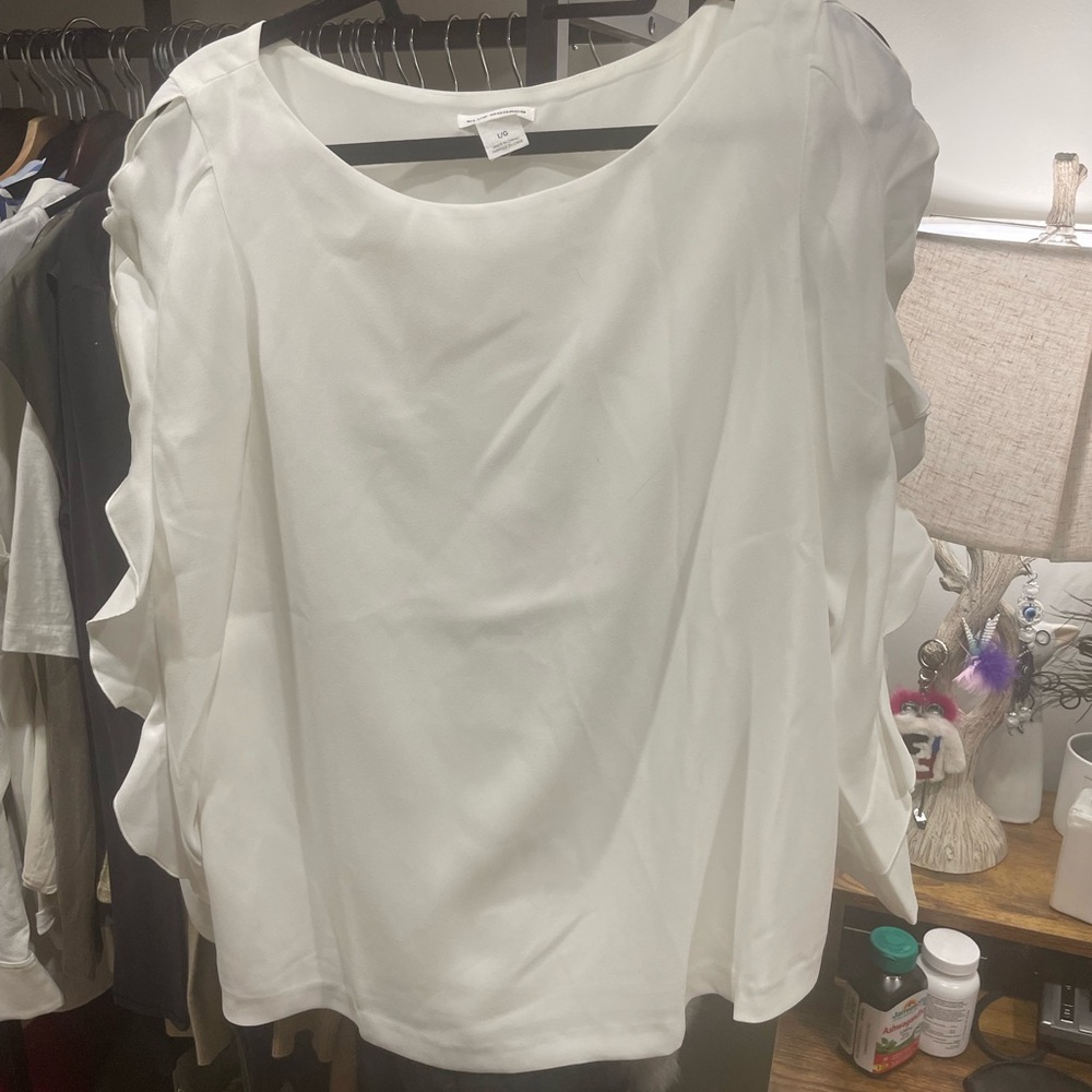 Club Monaco ruffle sleeve blouse